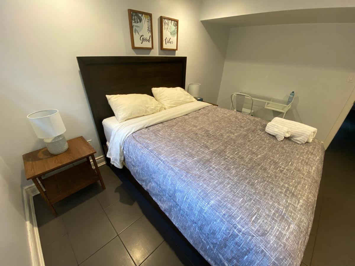 Yonge And Finch Subway !S Spacious And Modern Private Bd With Shared Bathroom Toronto Esterno foto